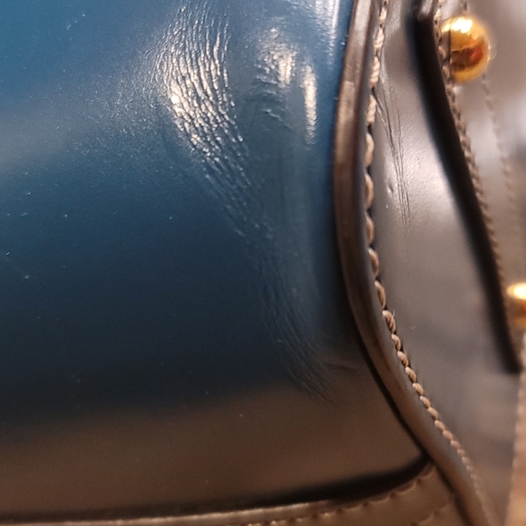 Dooney and Bourke Leather Tote - Picture 6 of 16